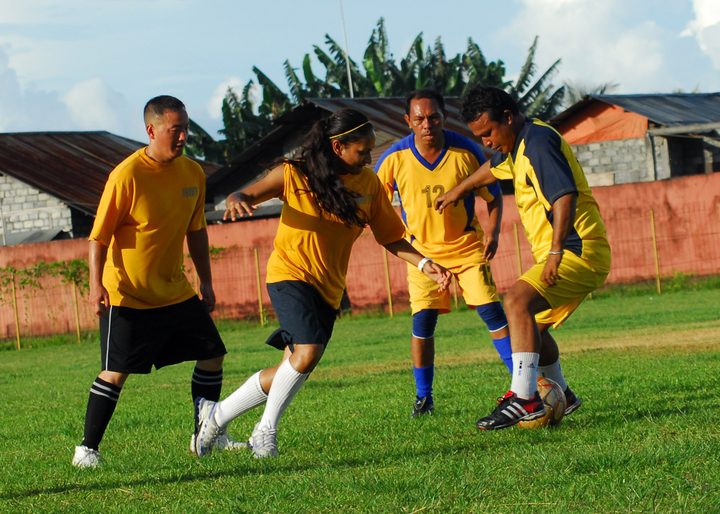 足球比赛